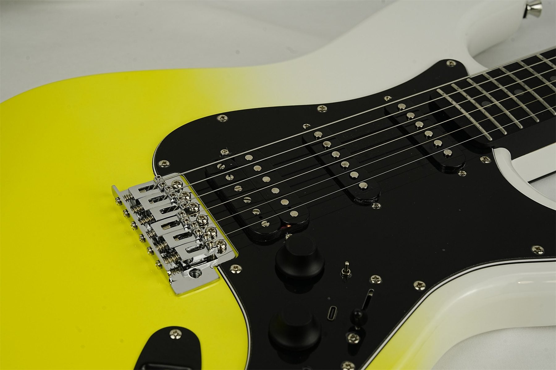 L-G2-I6 Smart Effects Electric Guitar - Image 7